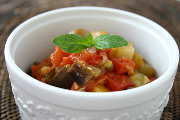夏野菜のトマト煮込み